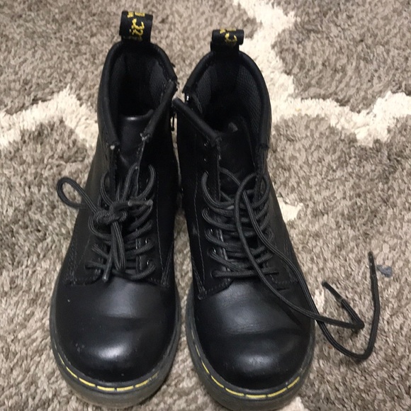 boys doc martens